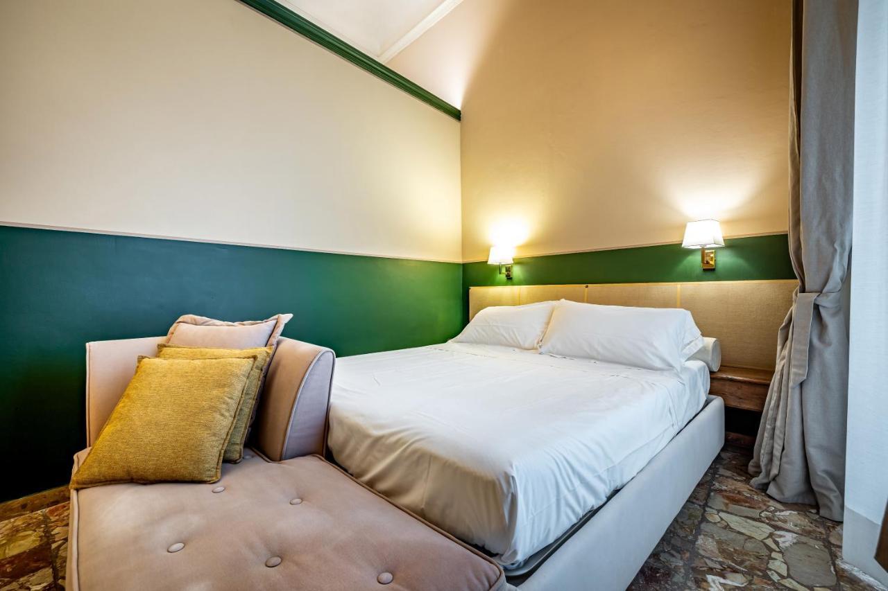 Luxury Bed And Breakfast Cerretani Palace Florence Exterior photo